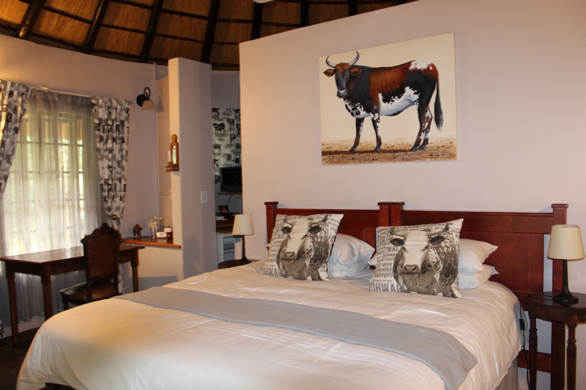 Executive Suite main bedroom